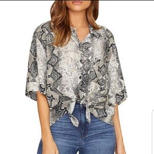 COPY - Sanctuary Modern Life Snakeskin Print Blouse